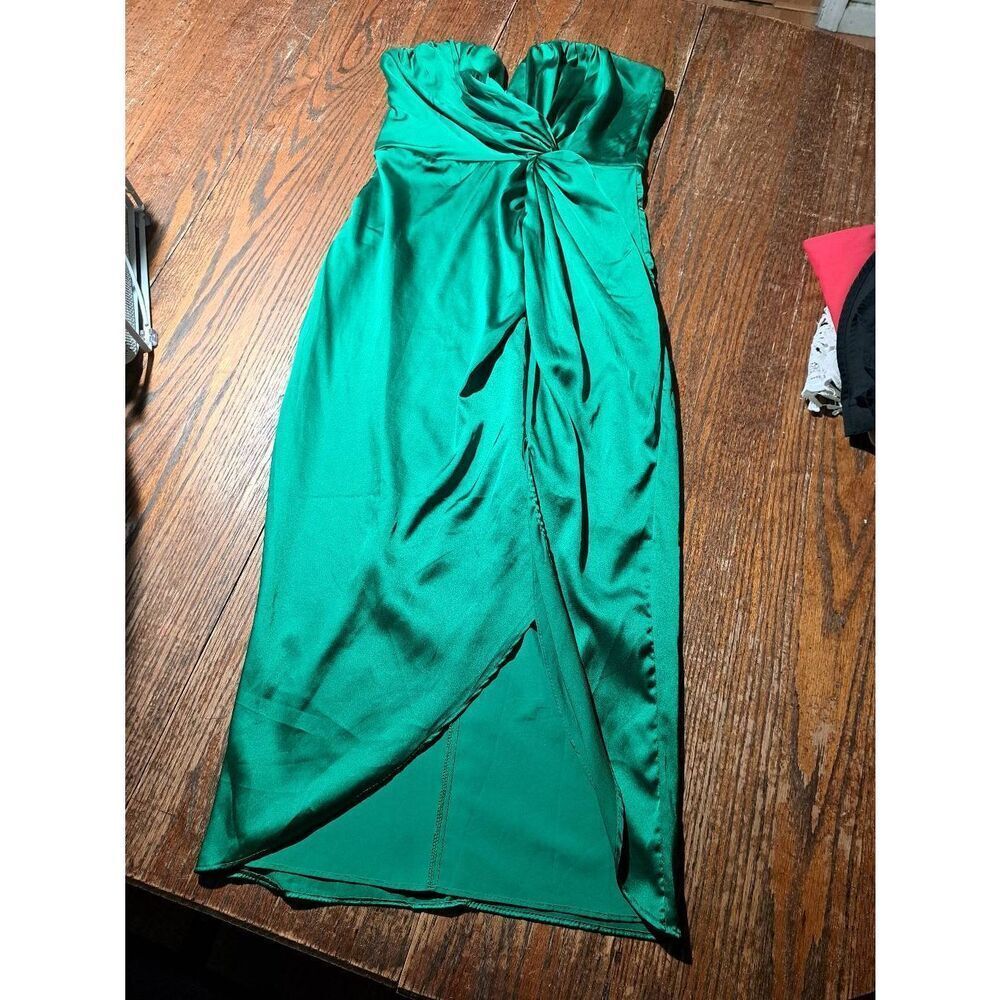 Do+Be Green Satin Wrap Dress Size Small Sleeveless Ruffle Slit Zip Back